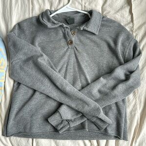 long sleeve cropped shirt